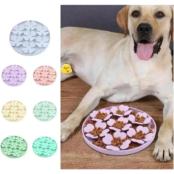 Dog Lick Mat Dogs Cats Slow Food Bowls with Suction Cup Feeding Food Silicone - Picture 2 of 3